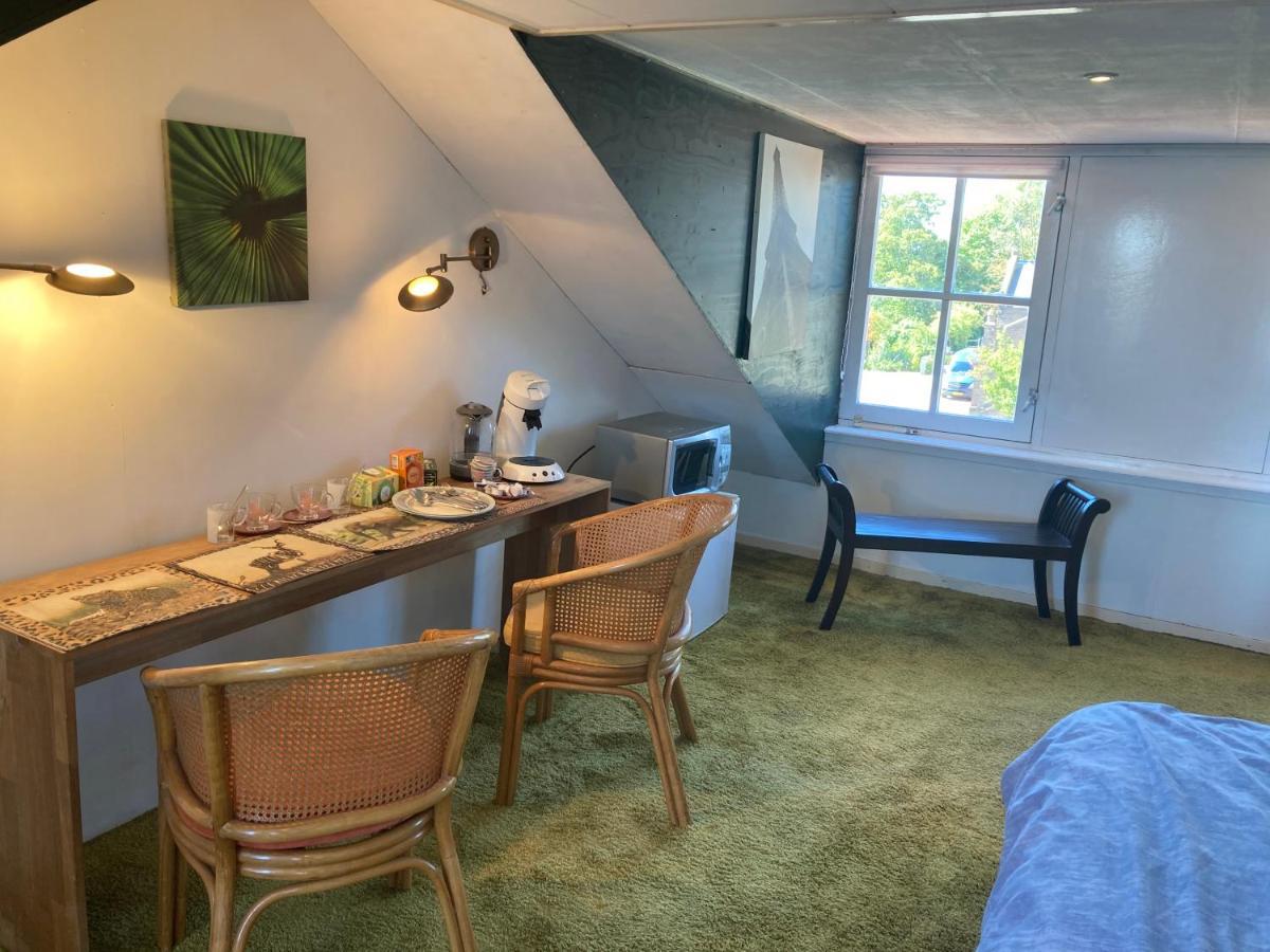 Luc'S Place, Waterbed Grote Kamer Zoeterwoude Exterior foto